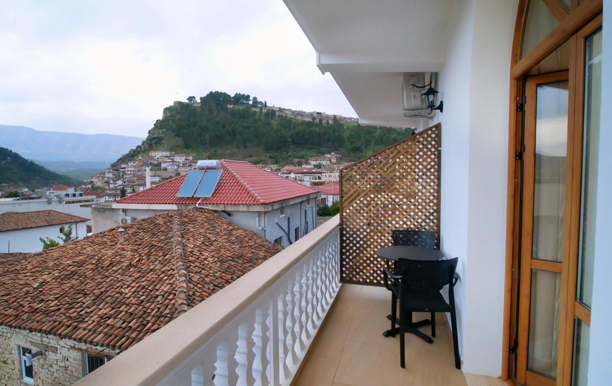 Vila Malasi Berat Luaran gambar